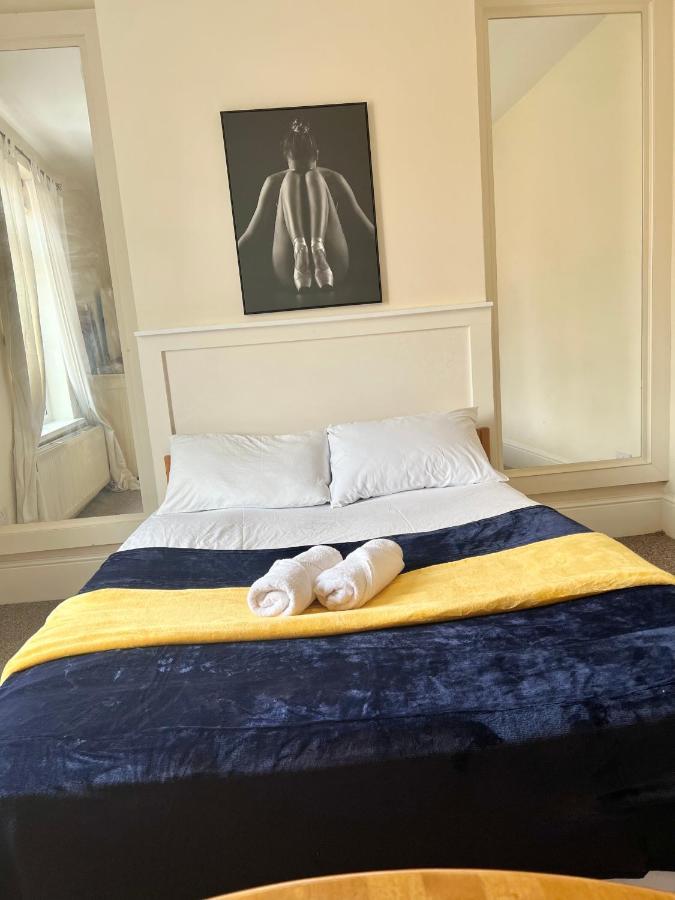 Aldgate Holiday Rooms Лондон Экстерьер фото