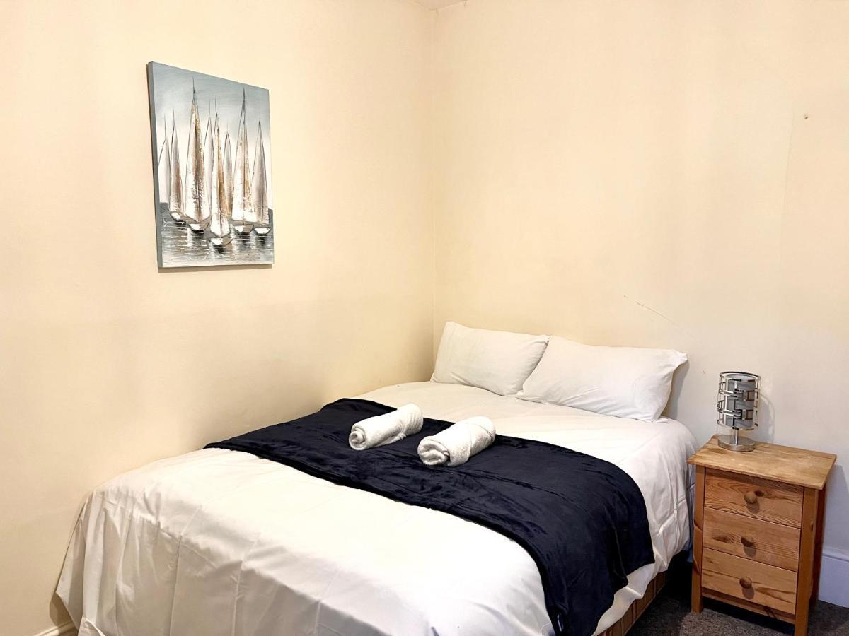 Aldgate Holiday Rooms Лондон Экстерьер фото