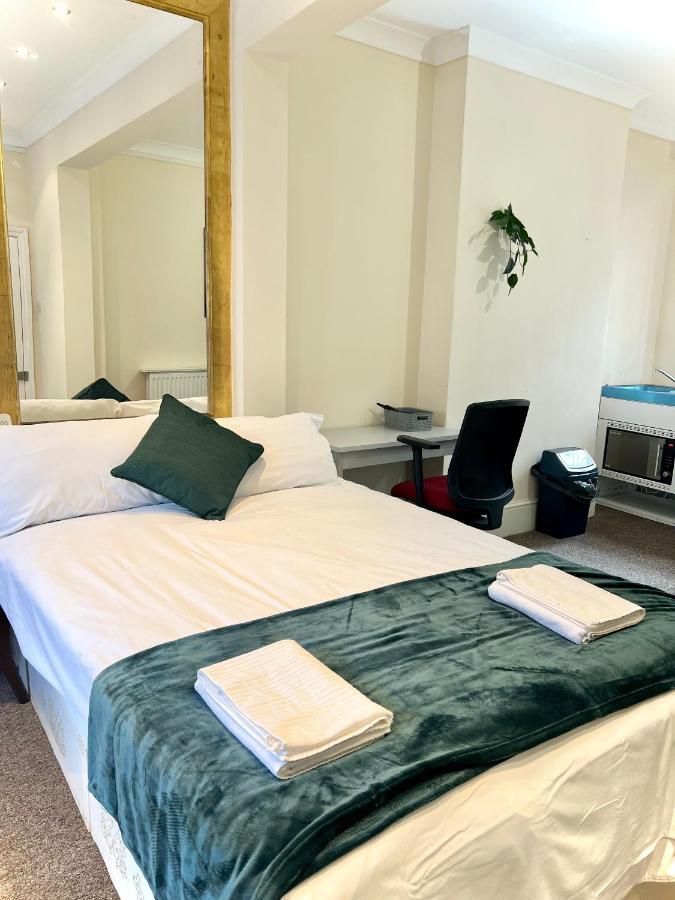 Aldgate Holiday Rooms Лондон Экстерьер фото